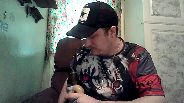 Snapshot of JoeFavorite69 chatting on 7, 6, 2026 JoeFavorite69 online show from 7, 6, 2026