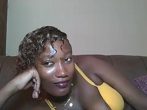 Snapshot of misspretty001 chatting on 20, 6, 2026 misspretty001 online show from 20, 6, 2026
