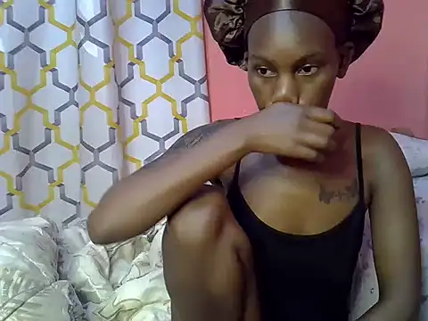 Snapshot of Pretty_boo01 chatting on 9, 6, 2026 Pretty boo01 online show from 9, 6, 2026