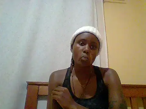 Snapshot of kiki8390 chatting on 12, 7, 2026 kiki8390 online show from 12, 7, 2026