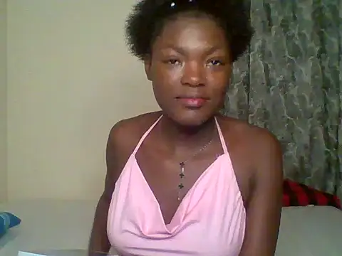Snapshot of Belle_bubbles chatting on 12, 6, 2026 Belle bubbles online show from 12, 6, 2026