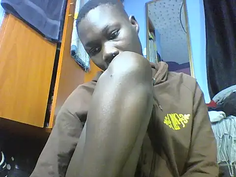 Snapshot of bluevile12 chatting on 18, 6, 2026 bluevile12 online show from 18, 6, 2026