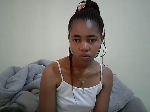 Snapshot of MidnightNala chatting on 19, 6, 2026 MidnightNala online show from 19, 6, 2026