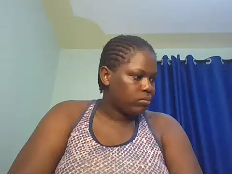Snapshot of curvy--pussy23 chatting on 24, 6, 2026 curvy--pussy23 online show from 24, 6, 2026