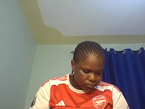 Snapshot of curvy--pussy23 chatting on 3, 7, 2026 curvy--pussy23 online show from 3, 7, 2026