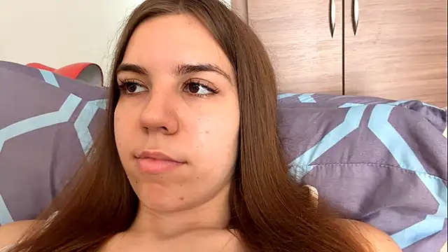 LaurindaStalford online show from 13, 7, 2026