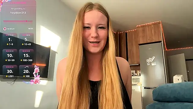 Snapshot of Lisi_Kiss_ chatting on 14, 6, 2026 Lisi Kiss online show from 14, 6, 2026