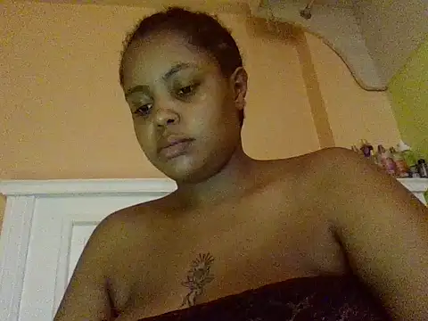 sexychubby22 online show from 27, 5, 2026