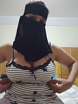 Laty 123 online show from 11, 6, 2026