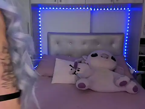 Snapshot of Honniewhitee_ chatting on 6, 7, 2026 Honniewhitee online show from 6, 7, 2026