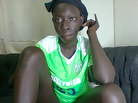 Snapshot of SexyTash25 chatting on 4, 7, 2026 SexyTash25 online show from 4, 7, 2026