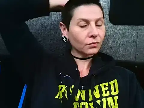 Snapshot of LaFemmeCyberObscura chatting on 29, 5, 2026 LaFemmeCyberObscura online show from 29, 5, 2026