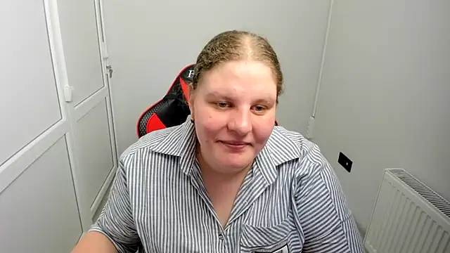 Snapshot of Bella_shyy_ chatting on 5, 6, 2026 Bella shyy online show from 5, 6, 2026