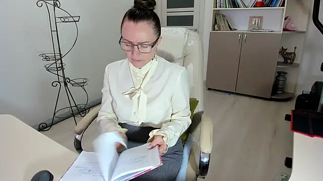 Vika73 online show from 16, 11, 2025