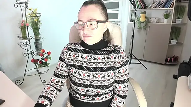 Vika73 online show from 6, 2, 2026