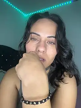 MadisonYoung000 online show from 2, 6, 2026