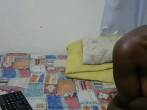 Snapshot of playfullnova chatting on 26, 5, 2026 playfullnova online show from 26, 5, 2026