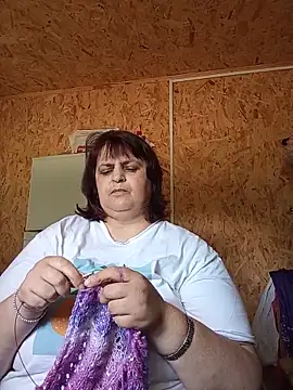 Snapshot of LisichkaOksana chatting on 13, 6, 2026 LisichkaOksana online show from 13, 6, 2026