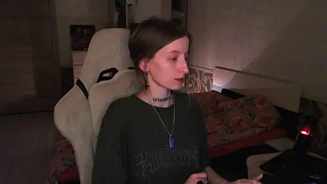 Snapshot of cath_alien chatting on 22, 5, 2026 cath alien online show from 22, 5, 2026