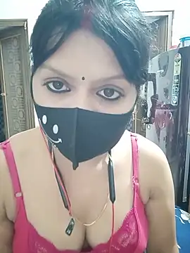 ZOYA-STRIP online show from 20, 6, 2026