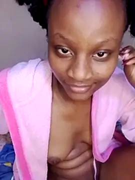 Snapshot of Sweetgirl263 chatting on 14, 6, 2026 Sweetgirl263 online show from 14, 6, 2026