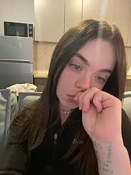 summerDESIRE online show from 17, 5, 2026