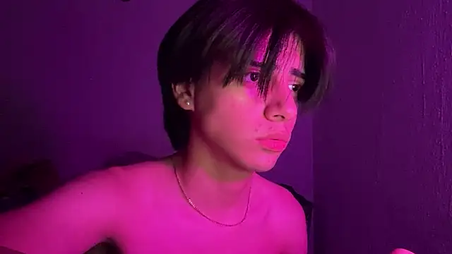 Snapshot of Alesexito chatting on 24, 6, 2026 Alesexito online show from 24, 6, 2026
