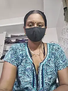Snapshot of madhushree143 chatting on 16, 7, 2026 madhushree143 online show from 16, 7, 2026