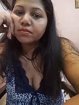 Snapshot of Miss_kirtii chatting on 28, 5, 2026 Miss kirtii online show from 28, 5, 2026