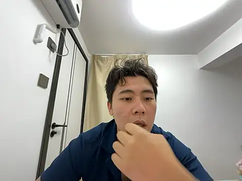 Snapshot of ZhouZhou_6 chatting on 25, 5, 2026 ZhouZhou 6 online show from 25, 5, 2026