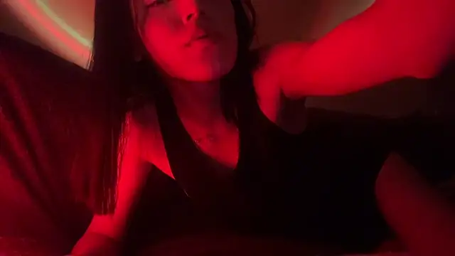 Snapshot of MarlyJess chatting on 6, 6, 2026 MarlyJess online show from 6, 6, 2026