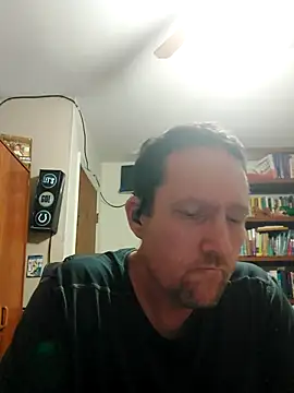 Snapshot of icebergXpress chatting on 29, 5, 2026 icebergXpress online show from 29, 5, 2026