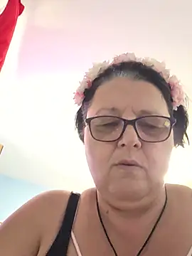 Snapshot of Diana_Diafan chatting on 17, 6, 2026 Diana Diafan online show from 17, 6, 2026