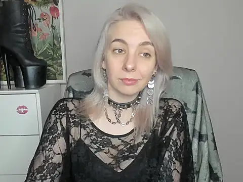 velvetanne online show from 12, 6, 2026