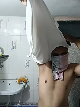 Snapshot of adil_cute chatting on 13, 6, 2026 adil cute online show from 13, 6, 2026