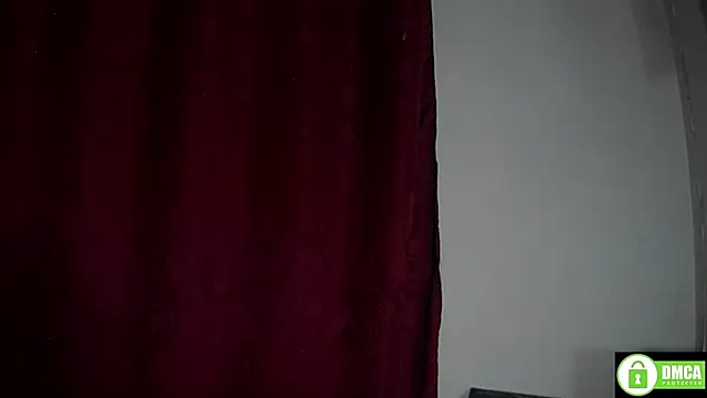 Snapshot of StarElii chatting on 7, 7, 2026 StarElii online show from 7, 7, 2026