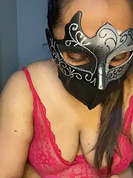 Snapshot of LioraWance chatting on 19, 6, 2026 LioraWance online show from 19, 6, 2026