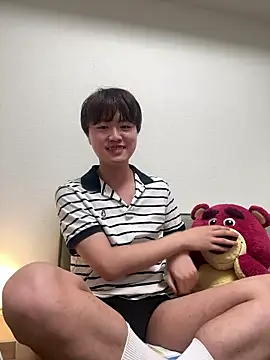 Snapshot of TAKUMI_666 chatting on 19, 5, 2026 TAKUMI 666 online show from 19, 5, 2026