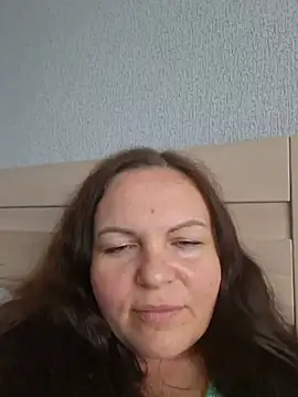 Snapshot of Meri_a chatting on 13, 6, 2026 Meri a online show from 13, 6, 2026