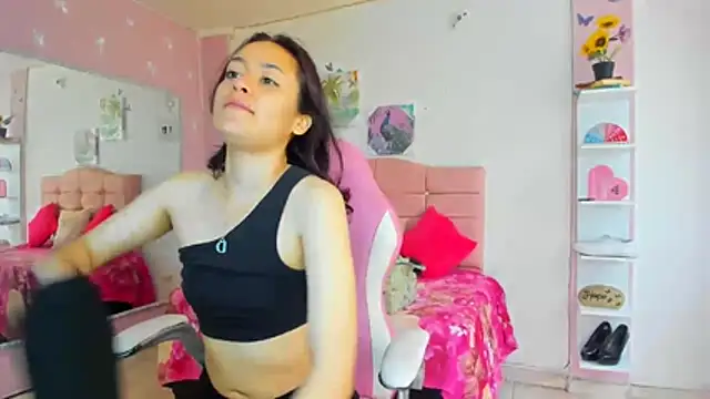 ivyyemerald  online show from 3, 7, 2026
