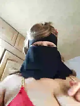 Snapshot of Farisa-24 chatting on 17, 6, 2026 Farisa-24 online show from 17, 6, 2026