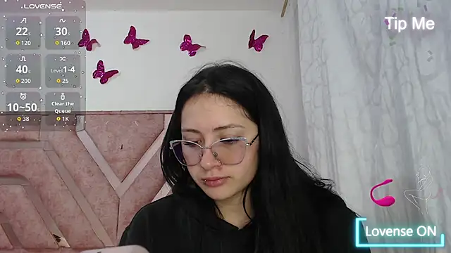 Snapshot of Angel-Hott_ chatting on 25, 6, 2026 Angel-Hott online show from 25, 6, 2026