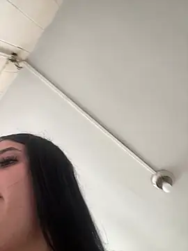 mileninhasexy online show from 27, 7, 2026
