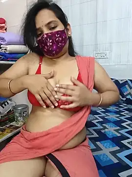 Snapshot of shalini_gupta05 chatting on 10, 6, 2026 shalini gupta05 online show from 10, 6, 2026