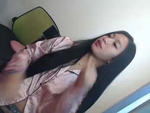 Snapshot of goddess_ashanti chatting on 18, 6, 2026 goddess ashanti online show from 18, 6, 2026