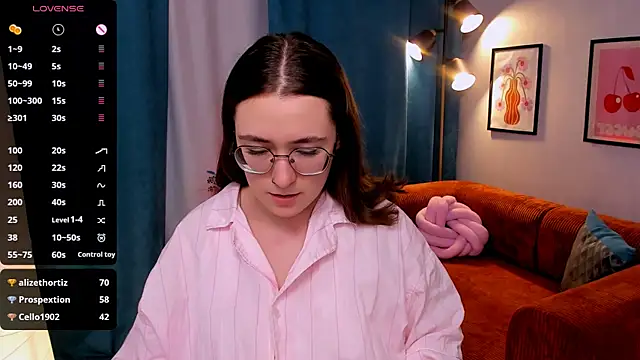 polly pop  online show from 22, 7, 2026