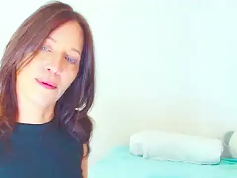 Snapshot of anapereira1 chatting on 23, 6, 2026 anapereira1 online show from 23, 6, 2026