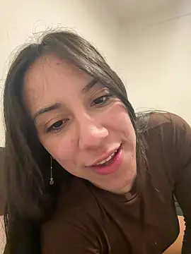 Snapshot of morenitttta chatting on 4, 7, 2026 morenitttta online show from 4, 7, 2026