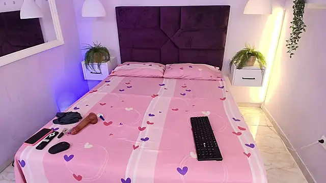 Snapshot of Sofiawonderr chatting on 23, 5, 2026 Sofiawonderr online show from 23, 5, 2026