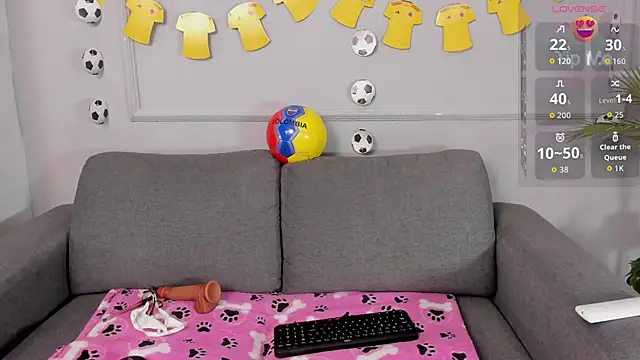 Snapshot of Sofiawonderr chatting on 20, 6, 2026 Sofiawonderr online show from 20, 6, 2026